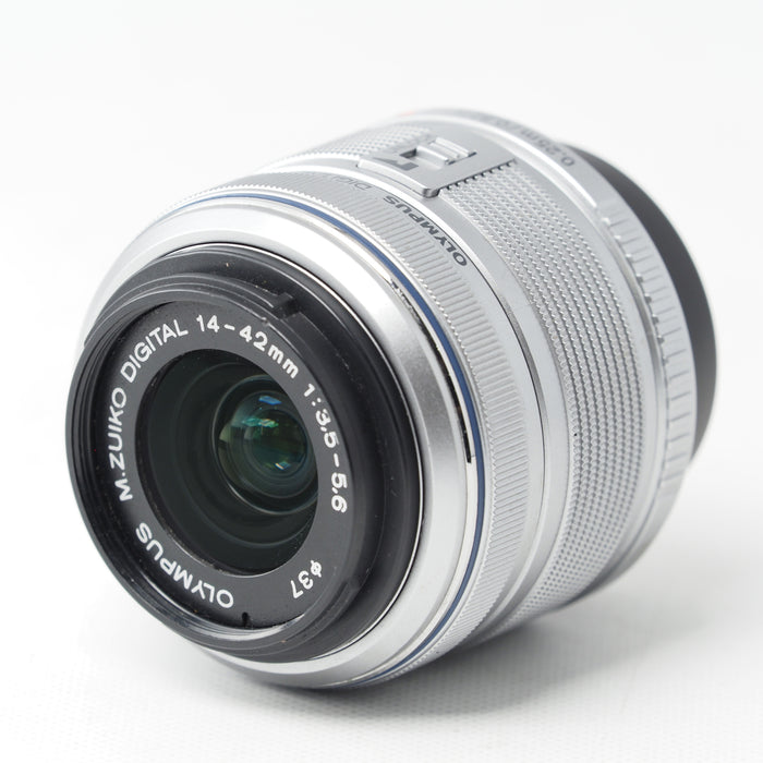 OLYMPUS オリンパス 標準ズームレンズ M.ZUIKO DIGITAL 14-42mm F3.5-5.6 II R シルバー #15473