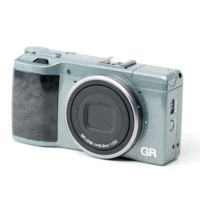 RICOH デジタルカメラ GR Limited Edition 全世界5,000台限定 グリーン色ウェーブトーン APS-CサイズCMOSセンサー搭載 175820 #14817