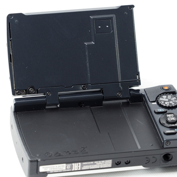 OLYMPUS デジタルカメラ STYLUS TG-850 Tough ホワイト #15419