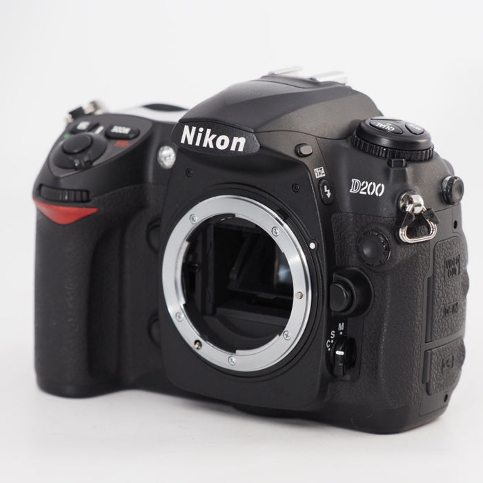 Nikon ニコン デジタル一眼レフ D200 ボディ #13306