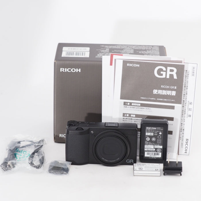 RICOH リコー GR III デジタルカメラ APS-Cサイズ 大型CMOSセンサー搭載 GRIII GR3 #13132