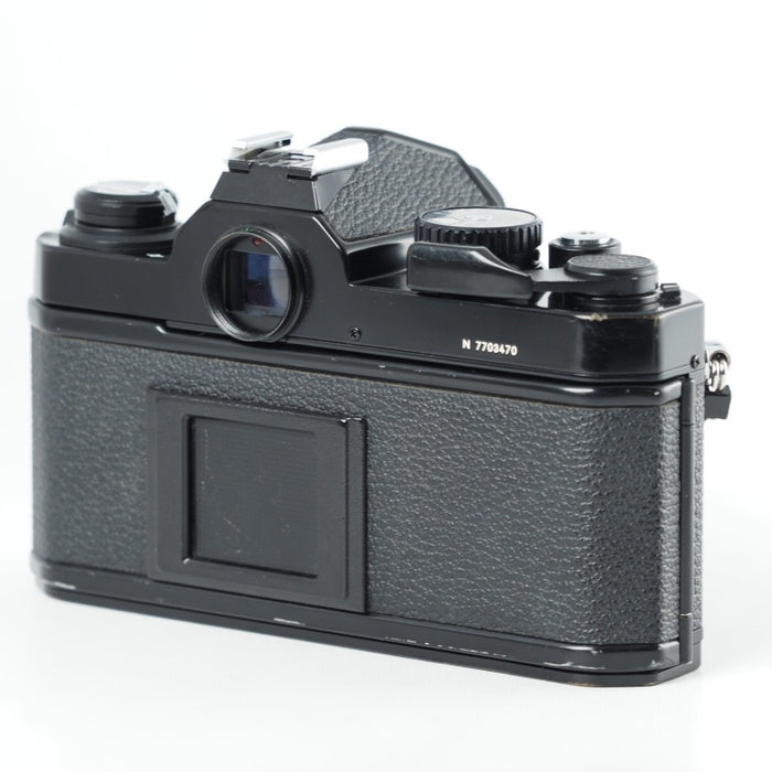 Nikon ニコン フィルム一眼レフ NEW FM2 ブラック ボディ #13843