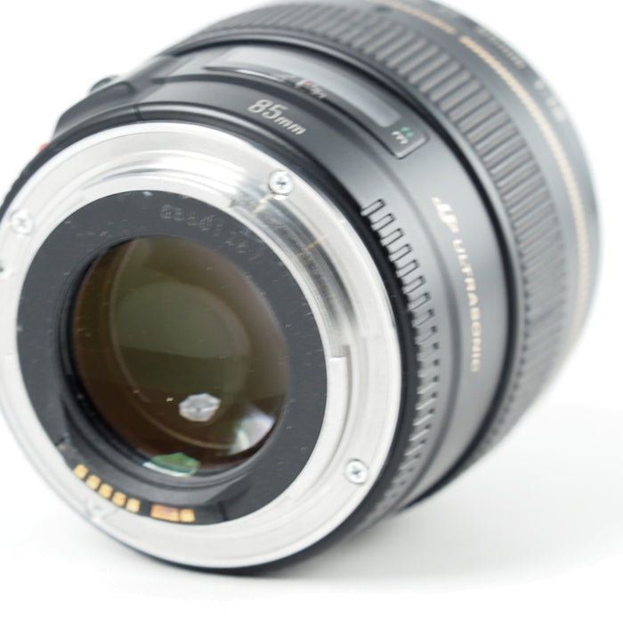 Canon 単焦点レンズ EF85mm F1.8 USM キヤノン EFマウント #14331