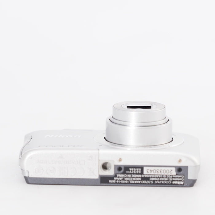 Nikon デジタルカメラ COOLPIX S3700 シルバー 光学8倍ズーム 2005万画素  ニコン S3700SL #13453