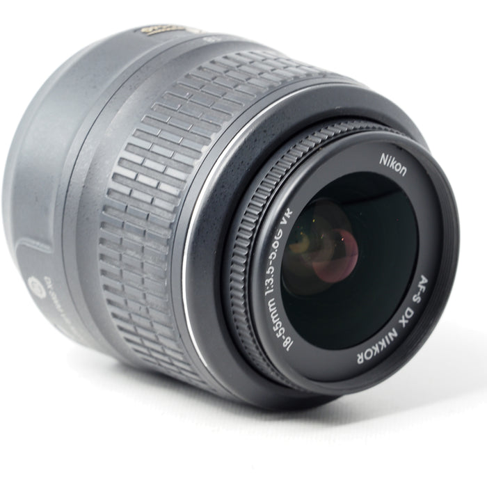 Nikon AF-S DX NIKKOR 18-55mm f/3.5-5.6G VR ニコンFマウント #15608