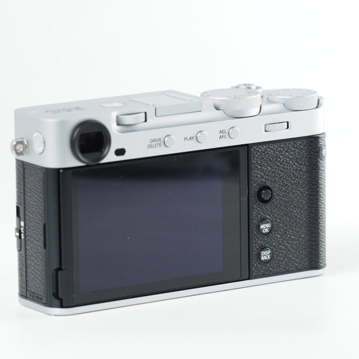 FUJIFILM 富士フイルム ミラーレス一眼レフカメラ X-E5 XF23mm キット シルバー #13808