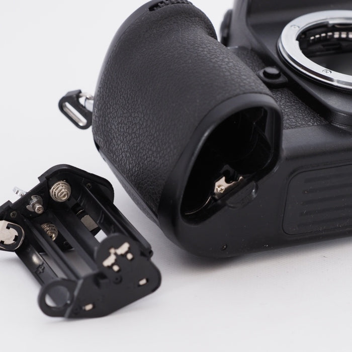 【ジャンク品】Nikon ニコン フィルム一眼レフカメラ F100 ボディ #9256