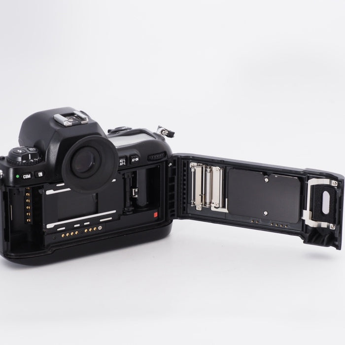 【ジャンク品】Nikon ニコン フィルム一眼レフカメラ F100 ボディ #9256