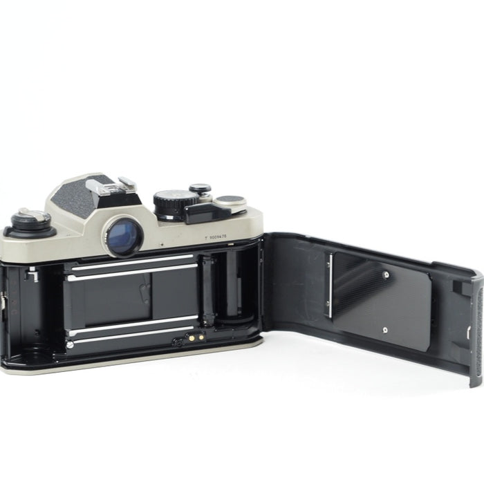 Nikon ニコン FM2/T チタン フィルム一眼レフ ボディ FM2T #14384