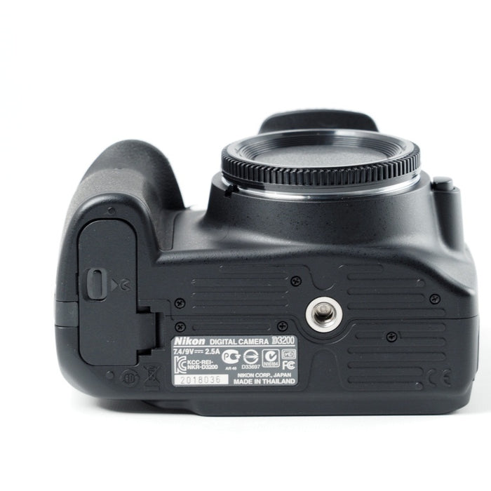 Nikon ニコン デジタル一眼レフカメラ D3200 ボディ ブラック D3200BK #14029