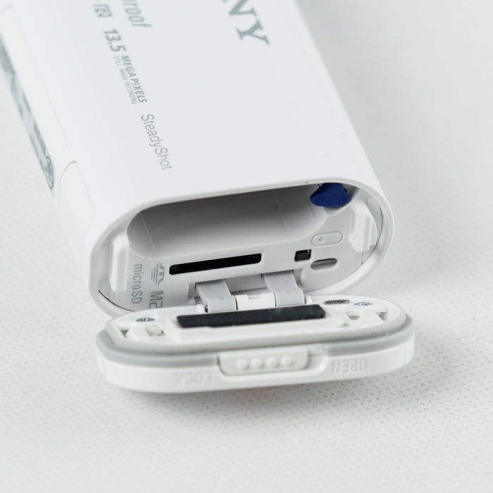 SONY ビデオカメラ アクションカム AS100VR ライブビューリモコンキット ウォータープルーフケース付 HDR-AS100VR #13822