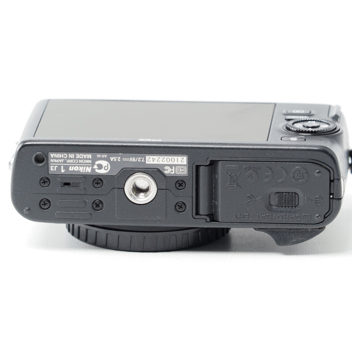 Nikon 1 J3 ボディ ブラック ミラーレス一眼レフカメラ N1J3BK #15599