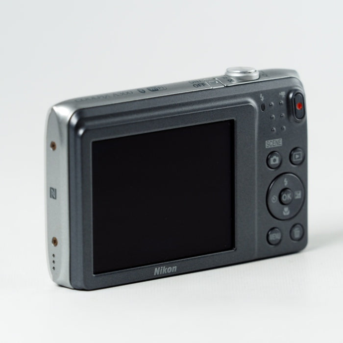 Nikon COOLPIX A300 光学8倍ズーム 2005万画素 シルバー ニコン