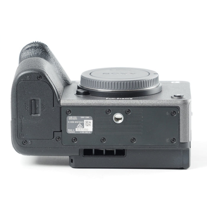 SONY Cinema Line カメラ FX3 ボディ ILME-FX3 ソニー XLRハンドルユニット XLR-H1 付属 #13971