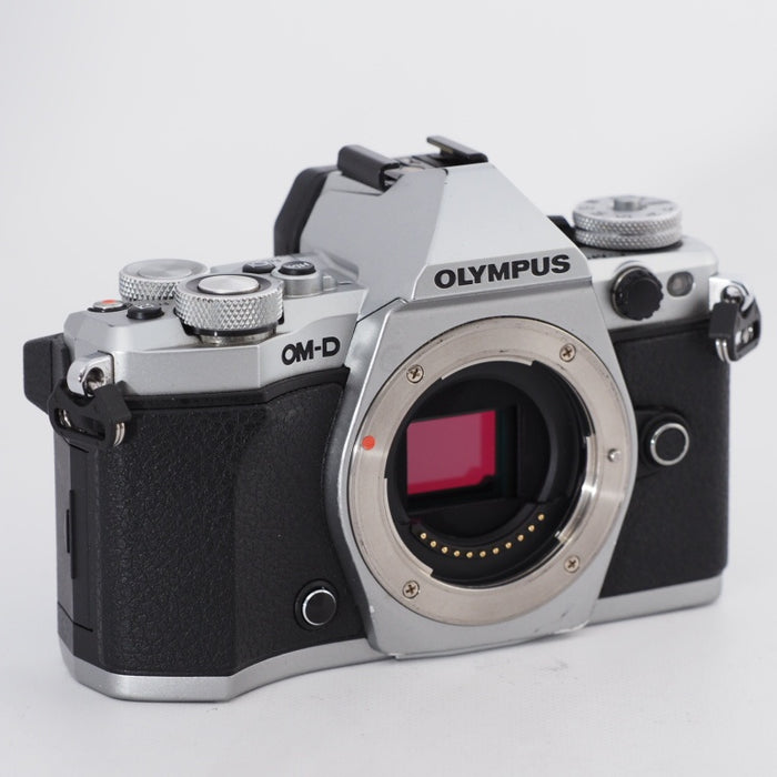 OLYMPUS オリンパス ミラーレス一眼カメラ OM-D E-M5 MarkII ボディ シルバー E-M5 MarkIIBody SL #11137