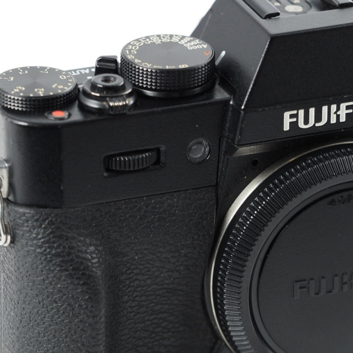 FUJIFILM 富士フイルム ミラーレス一眼 X-T10 ボディ ブラック XT10B #13988