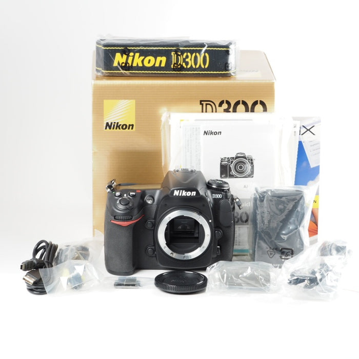 Nikon ニコン デジタル一眼レフカメラ D300 ボディ #13920