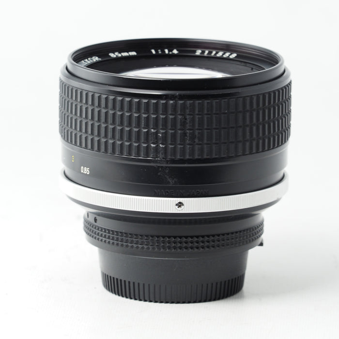Nikon Ai-s NIKKOR 85mm F1.4 Fマウント #15926