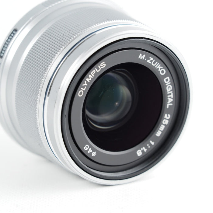 OLYMPUS M.ZUIKO DIGITAL 25mm F1.8 シルバー マイクロフォーサーズ用 単焦点レンズ #13713