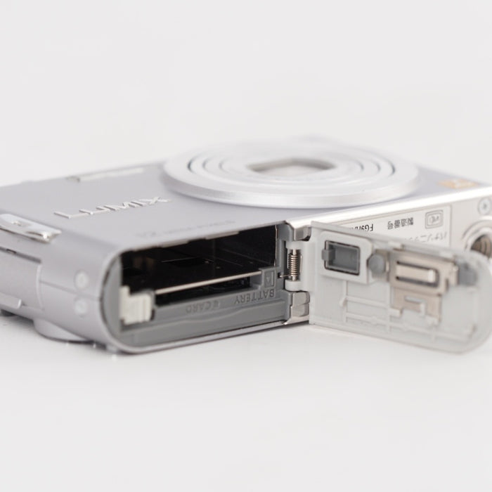 Panasonic パナソニック デジタルカメラ LUMIX (ルミックス) FX60 プレシャスシルバー DMC-FX60-S #13318