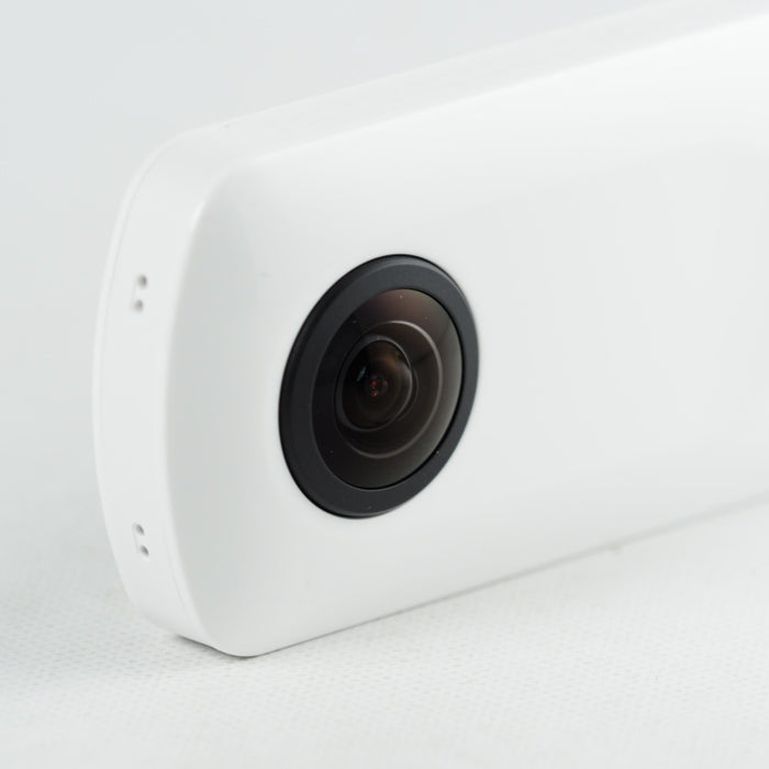 RICOH THETA SC2 WHITE ホワイト 360度全天球カメラ 360°手振れ補正機能搭載 4K動画 リコー シータ 910800 #13995