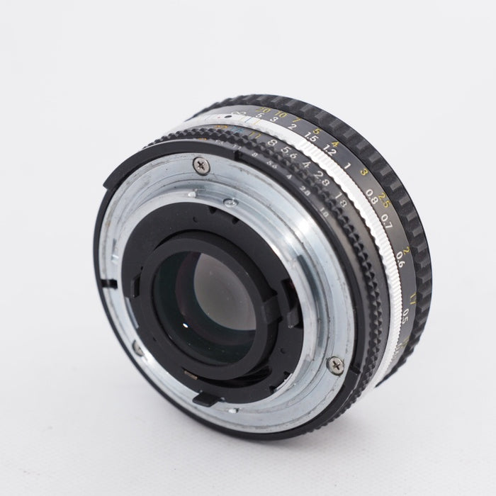 Nikon ニコン Ai-S 50mm F1.8 MFレンズ Fマウント #11398