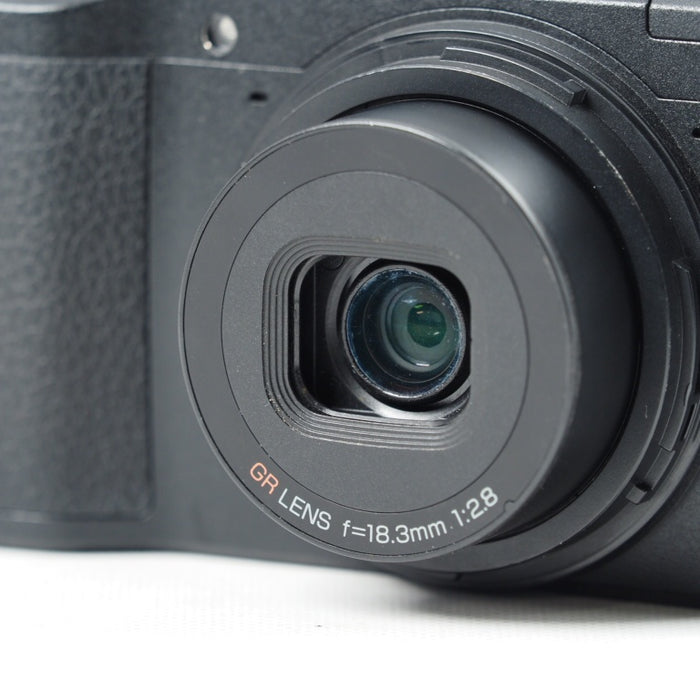 RICOH デジタルカメラ GRII APS-CサイズCMOSセンサー ローパスフィルタレス 175840 #14294