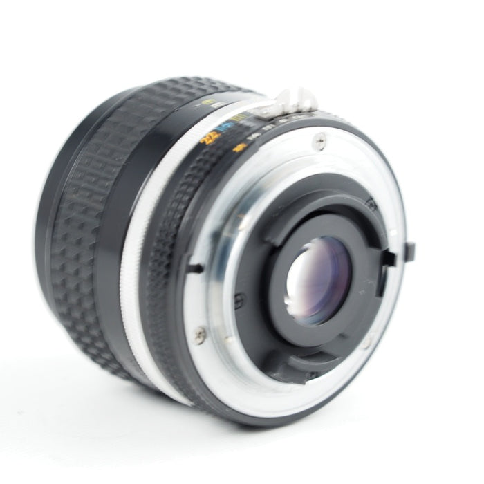 Nikon Ai-s NIKKOR 28mm F/3.5 単焦点 ニコン ニッコール MFレンズ #14115