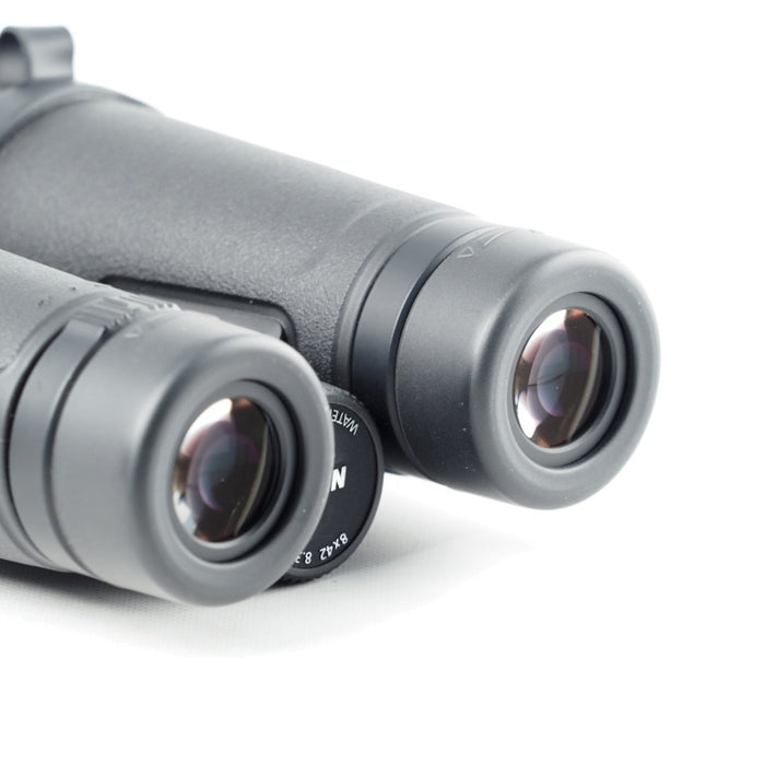 Nikon 双眼鏡 モナークM7 8x42 ダハプリズム式 8倍42口径 MONARCH M7 8x42 コンサート/旅行/バードウォッチング/オールラウンドモデル #14013
