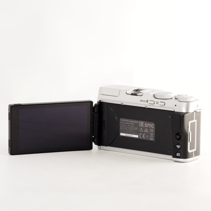 FUJIFILM ミラーレス一眼カメラ X-A7 ボディ シルバー 富士フイルム X-A7-S #13593