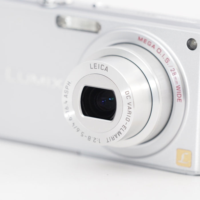 Panasonic パナソニック デジタルカメラ LUMIX FX33 プレシャスシルバー ルミックス DMC-FX33-S #13046