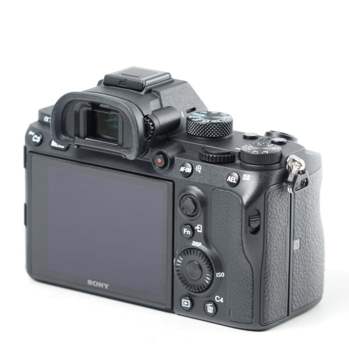 SONY α7M3 ズームレンズキット(同梱レンズ:SEL2870) ソニー フルサイズ ミラーレス一眼カメラ ILCE-7M3K #14629