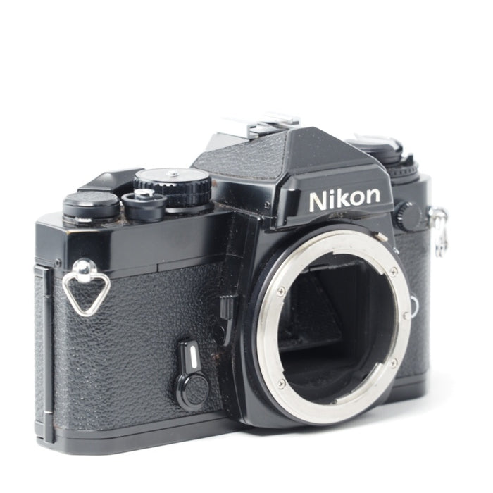 Nikon FE ブラック ボディ フィルム一眼レフ #14973