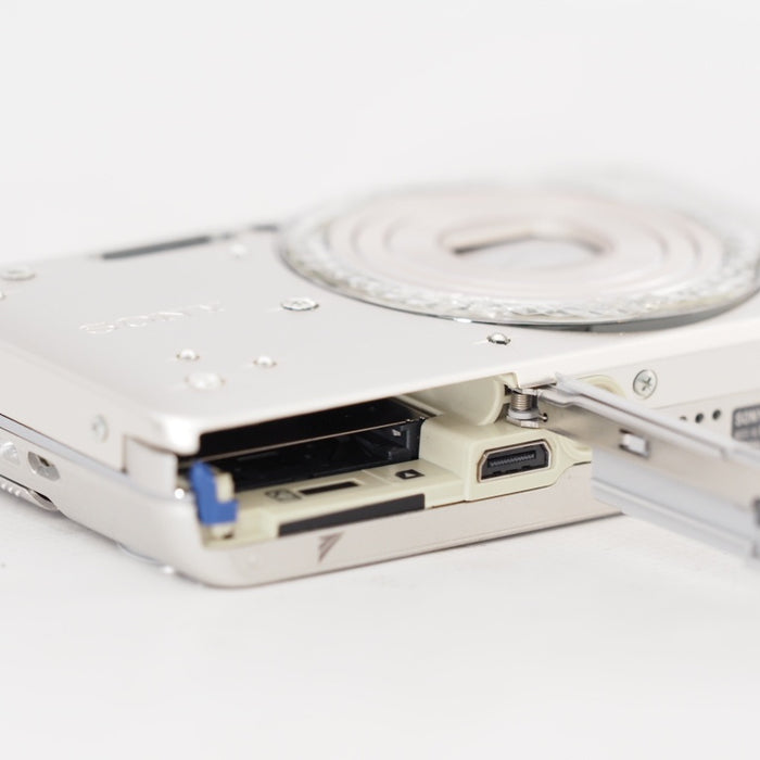 SONY デジタルカメラ Cyber-Shot W570D 1610万画素CCD 光学ｘ5 シルバー DSC-W570D/S ラインストーン加飾 希少 #13144