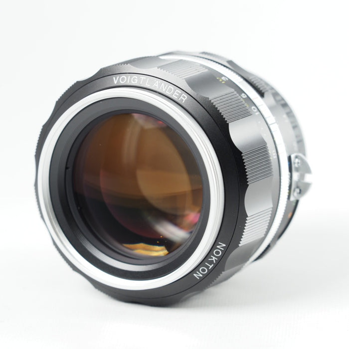 VoightLander NOKTON 58mm F1.4 SLIIS Ai-S ニコン Fマウント シルバーリム フォクトレンダー 単焦点レンズ #13905