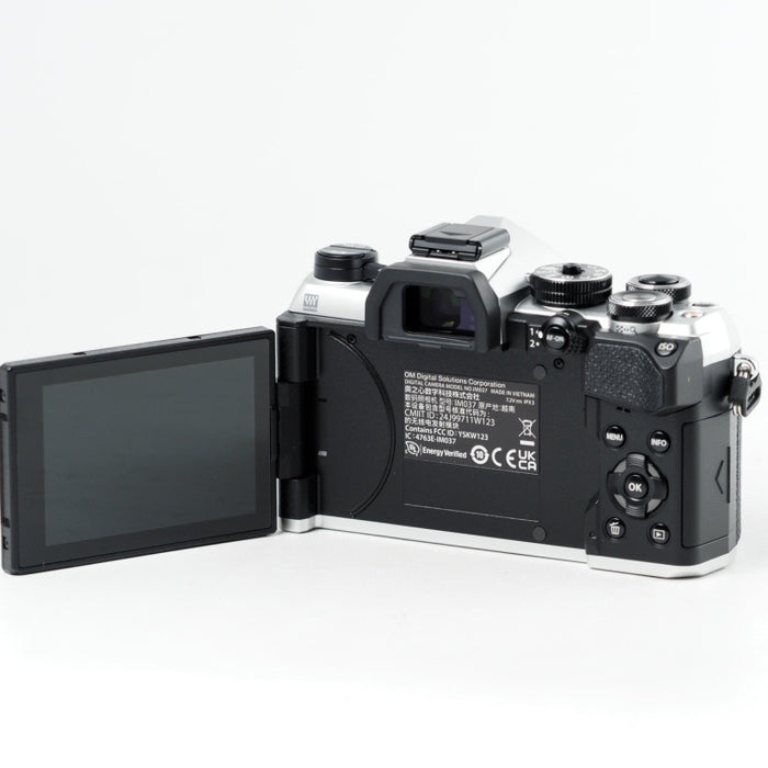 OM SYSTEM OM-5 Mark II ボディ シルバー OM5MK2  ミラーレス一眼レフカメラ #14548