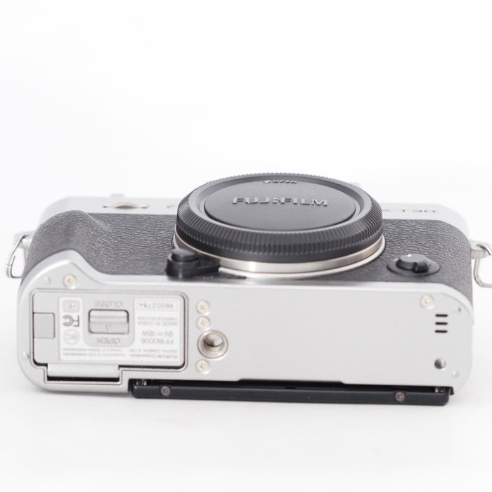 FUJIFILM フジフイルム ミラーレス一眼カメラ X-T30 ボディ シルバー X-T30-S #13006