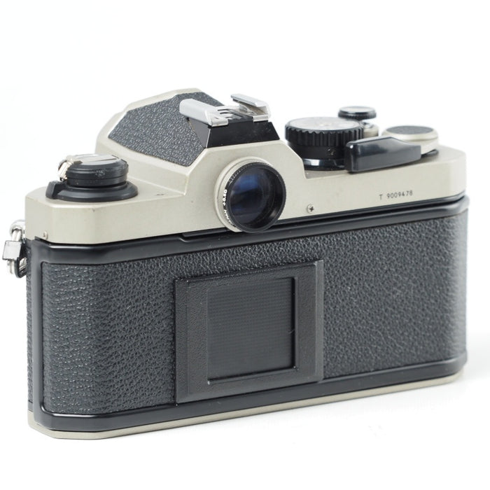 Nikon ニコン FM2/T チタン フィルム一眼レフ ボディ FM2T #14384