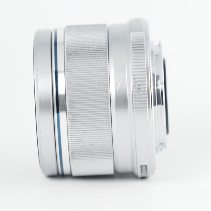 OLYMPUS M.ZUIKO DIGITAL 25mm F1.8 シルバー マイクロフォーサーズ用 単焦点レンズ #13713