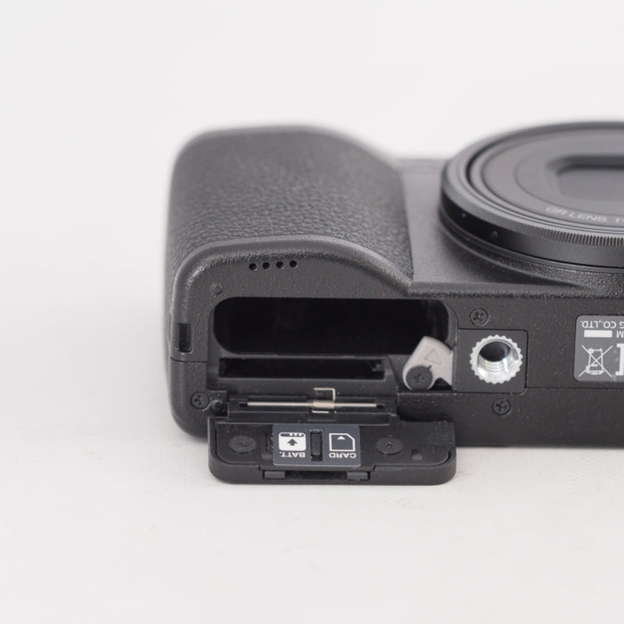 RICOH GR III GR3 デジタルカメラ APS-Cサイズ大型CMOSセンサー搭載 #13483