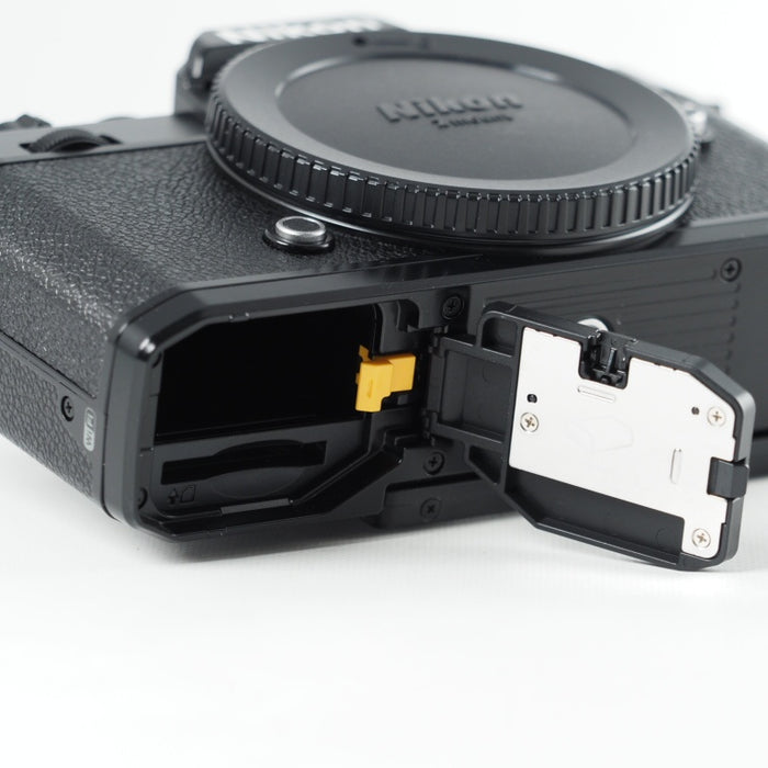 Nikon ニコン ミラーレス一眼レフカメラ Z fc ボディ ブラック Zfc #14119