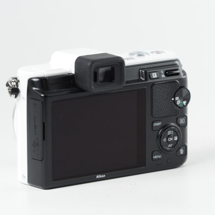 ニコン ミラーレス一眼カメラ Nikon 1 V1 薄型レンズキット ホワイト N1 V1ULK WH #14483