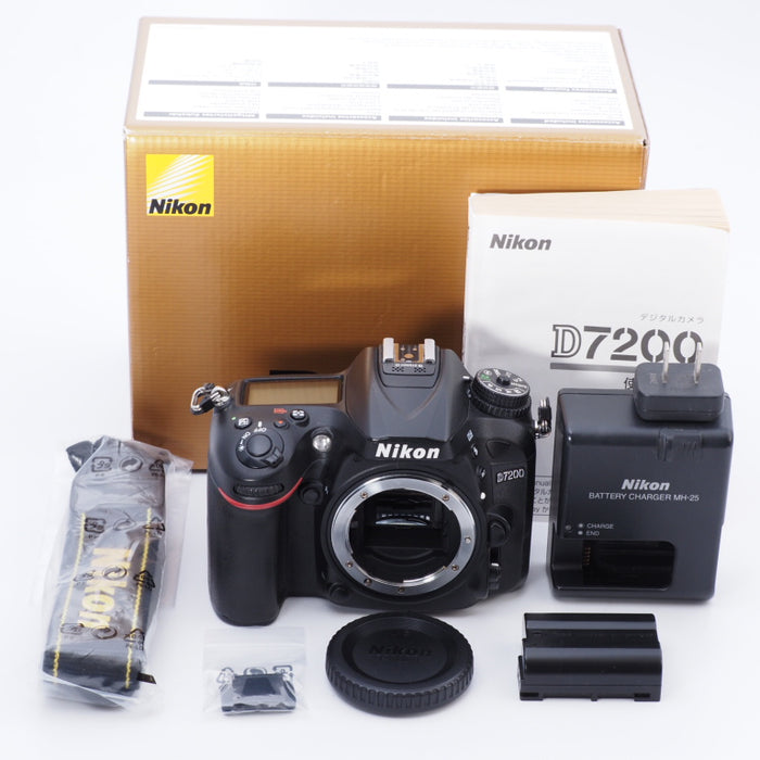 Nikon ニコン デジタル一眼レフカメラ D7200 ボディ #8667