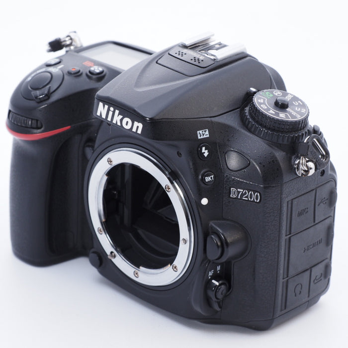 Nikon ニコン デジタル一眼レフカメラ D7200 ボディ #8667