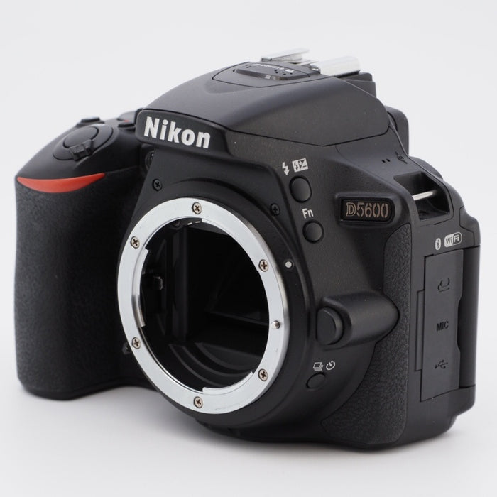 ★ほぼ新品★ Nikon デジタル一眼レフカメラ ブラック D5600WZBK
