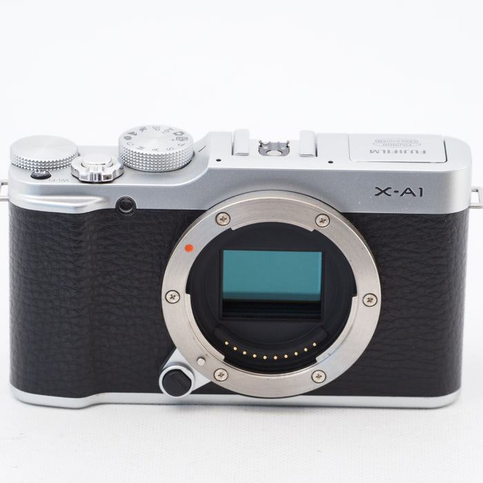 FUJIFILM フジフイルム ミラーレス一眼 X-A1 ボディ シルバー F FX-X-A1 #7557